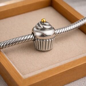 Pandora 925 Silver 14k Gold Accent Cupcake Charm Bead Retired EUC ALE #239